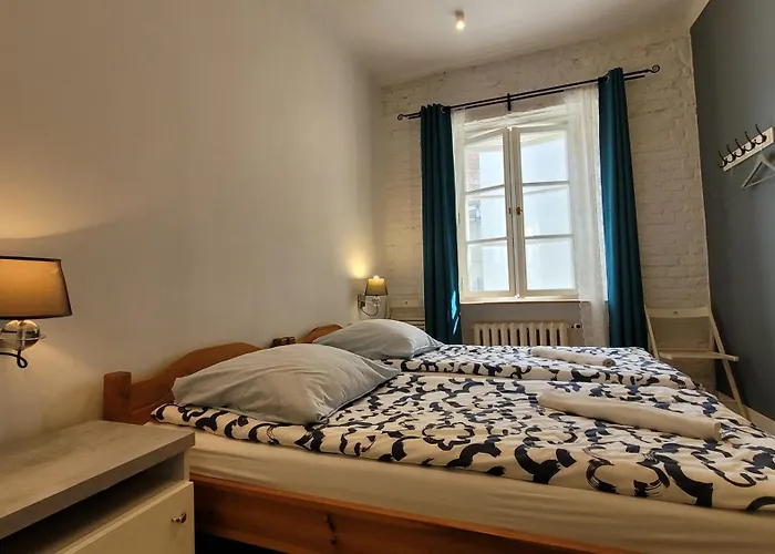 Chmielna 5 Rooms & Apartments