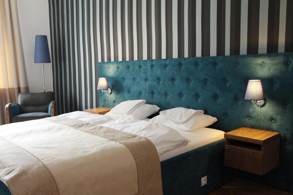 Chmielna 5 Rooms&apartments * Warschau